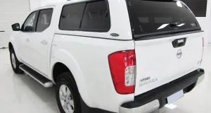 S-560 CANOPY S-560 NISSAN NAVARA NP 300 1 carryboy_canopy_s560_nissannp300_1