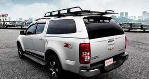 S6 CANOPY S6 FOR CHEVROLET COLORADO 6 hardtop_canopy_fiberglass_series6_pop_out_window_chevrolet_colorado_double_cab_carryboy2_3