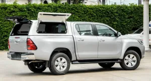 CANOPY WORKMAN (WM) CANOPY WORKMAN FOR TOYOTA HILUX REVO 2 hardtop_canopy_fiberglass_workman_side_opening_window_toyota_hilux_revo_double_cab_carryboy1_2