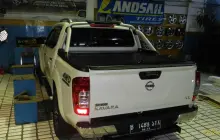 ROLLER LID NISAN NP300 WHIT ROLLBAR CB731