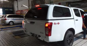 SR5 CANOPY CARRYBOY SERIES SR-5 ISUZU D-MAX 2012 1 ~blog/2021/11/9/whatsapp_image_2021_11_09_at_09_55_50_2