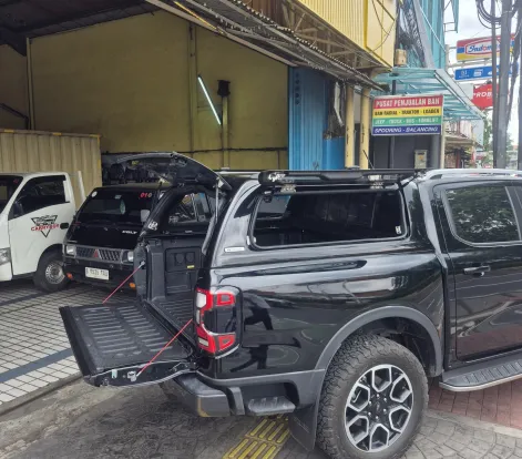 SLR CANOPY CARRYBOY SERIES SLR-CFRD FORD RANGER WILDTRAK/RAPTOR 2024 5 ~blog/2025/1/20/whatsapp_image_2025_01_20_at_10_11_18